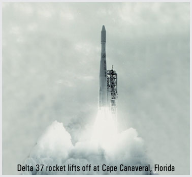 Delta rocket lifts off at KSC
